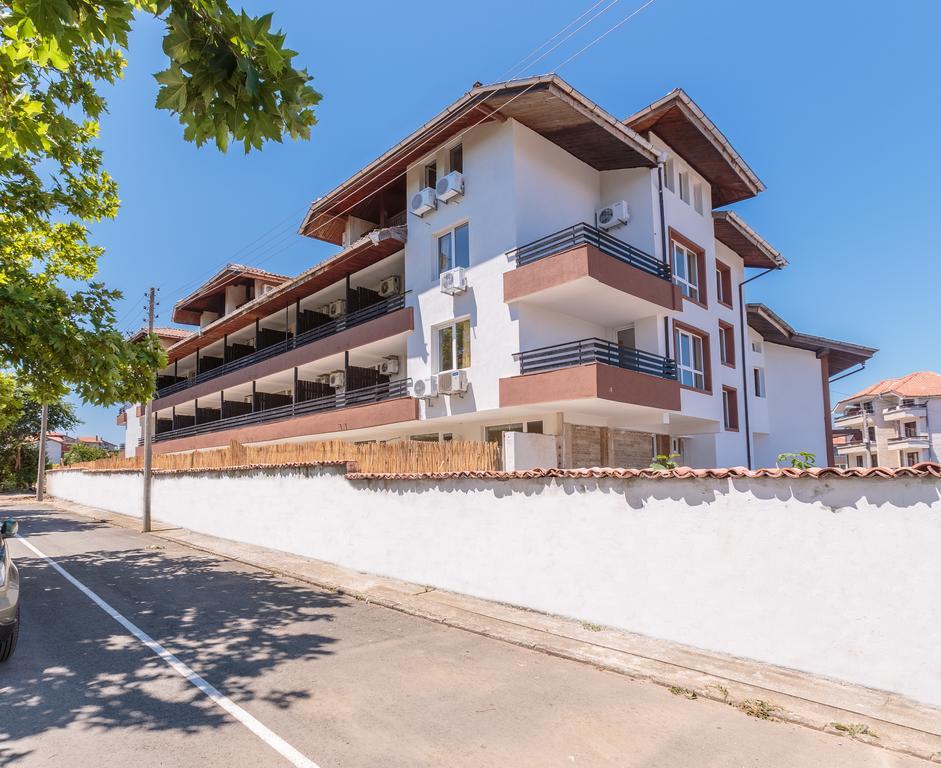 Hotel Chernomorets Exterior foto